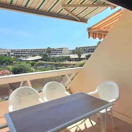 121, Heliopolis K Au Village Naturiste Апартаменты *